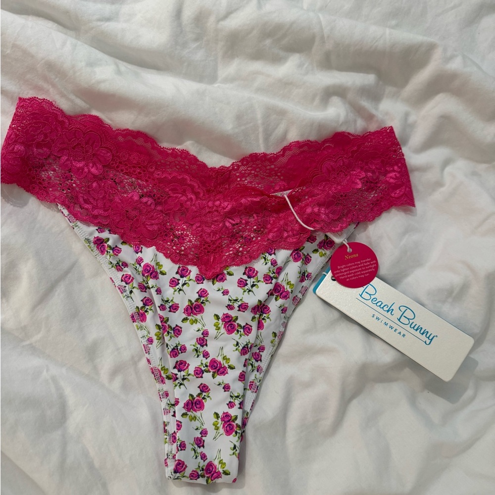 Beach Bunny Garden of Eden bikini bottoms size Medium